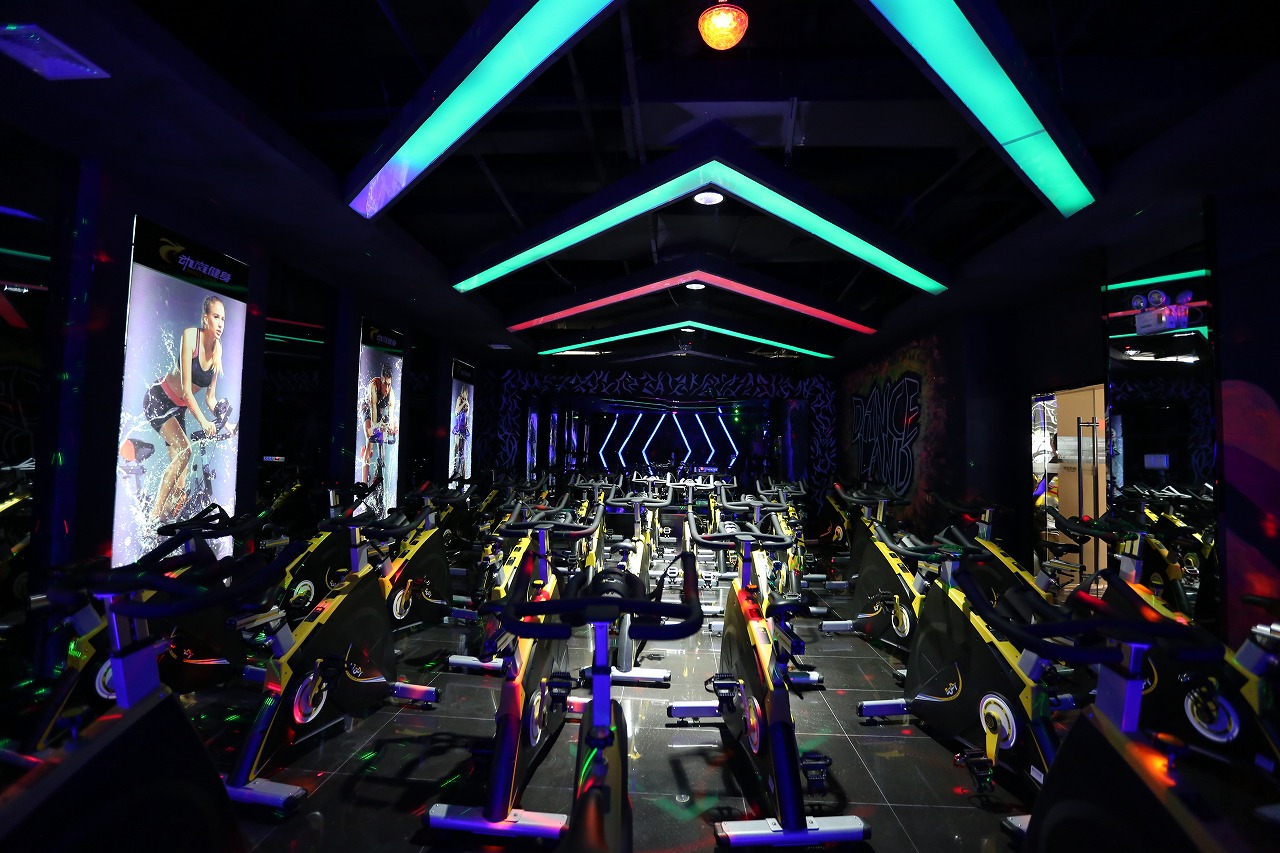 湖北襄陽動嵐健身房加盟店面裝修展示