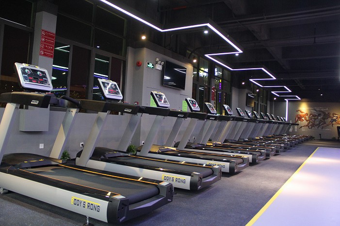 小縣城開(kāi)健身房賺錢嗎 投資健身房多久能回本